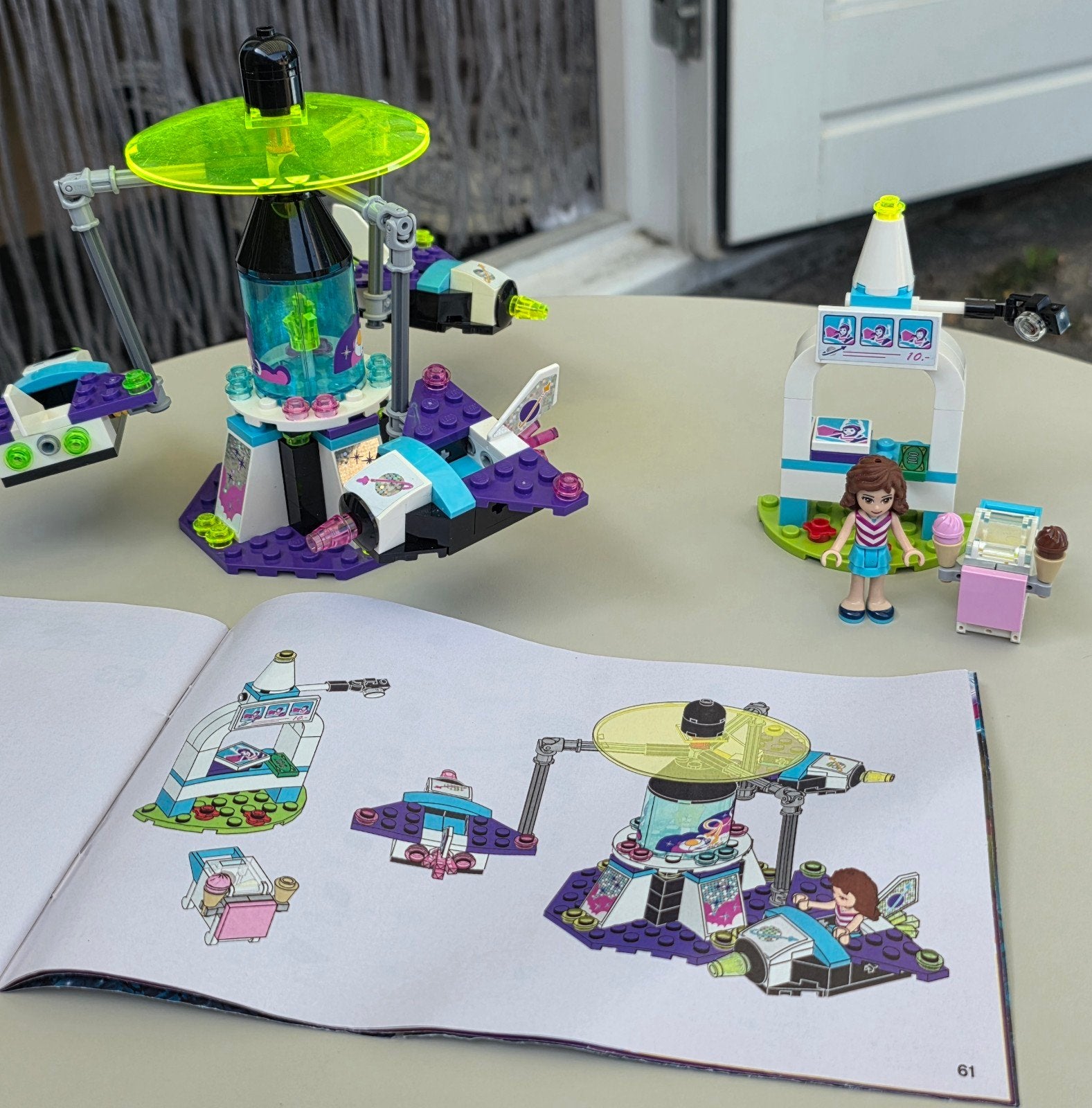 LEGO Friends 41128 Pretpark Ruimtevlucht + Olivia, Ophalen of Verzenden, Zo goed als nieuw