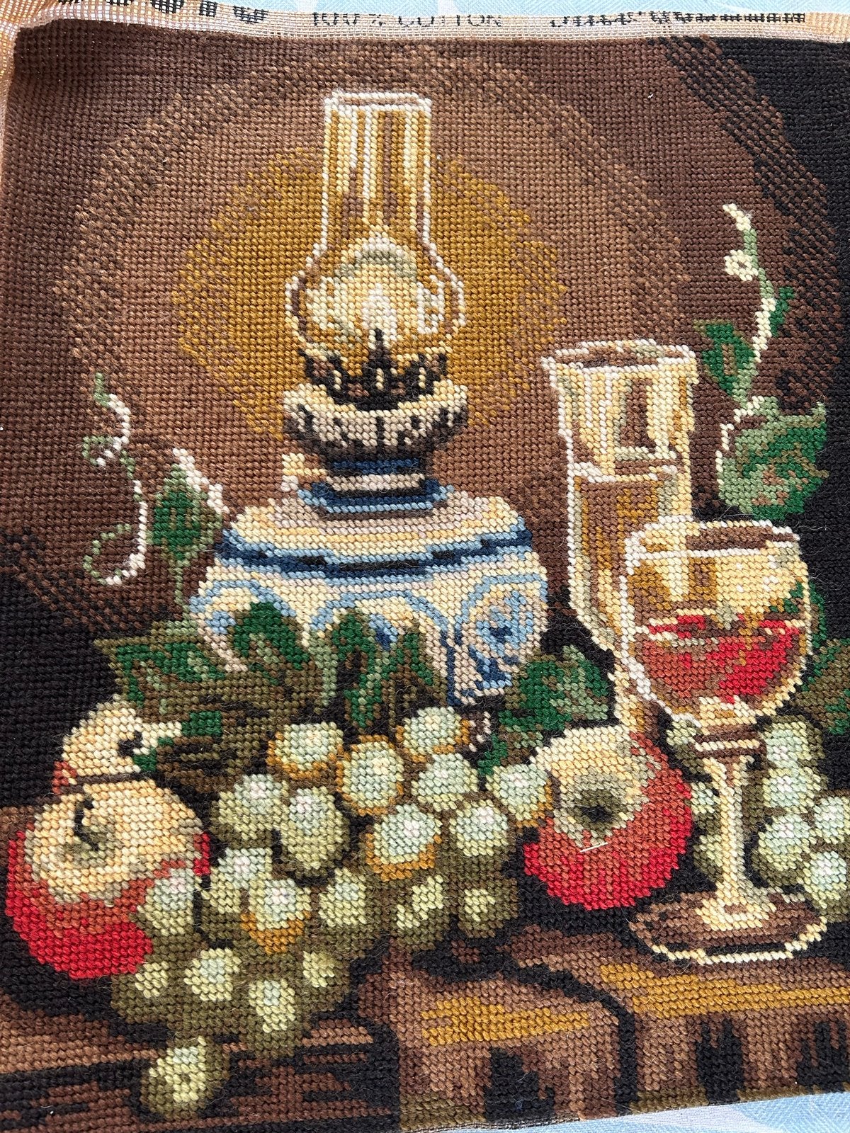 Vintage Borduurwerk: Stilleven met Lamp en Fruit (33x39 cm), Ophalen of Verzenden, Gebruikt, Handborduren, Overige typen