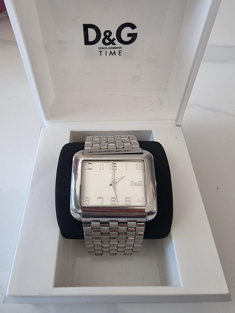 Dolce & Gabbana D&G Time Medicine Wheel Horloge DW0131, Sieraden, Tassen en Uiterlijk, Horloges | Dames, Ophalen