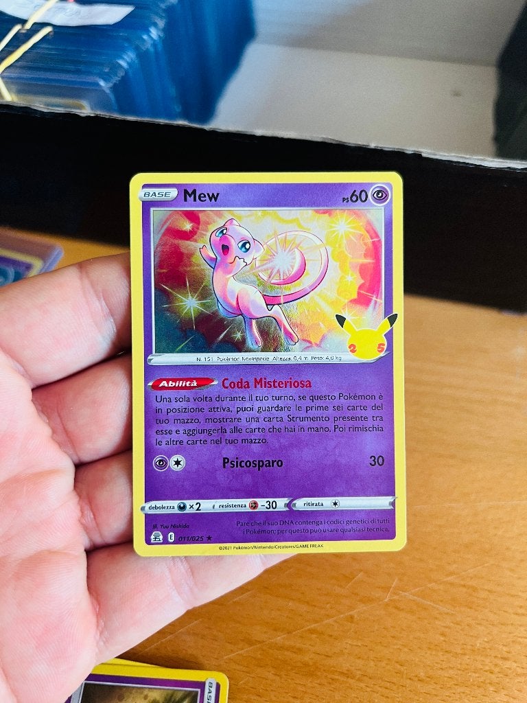 Mew 011/025 Holo 25th Anniversary Celebrations Pokemon, Verzenden, Zo goed als nieuw, Losse kaart, Foil