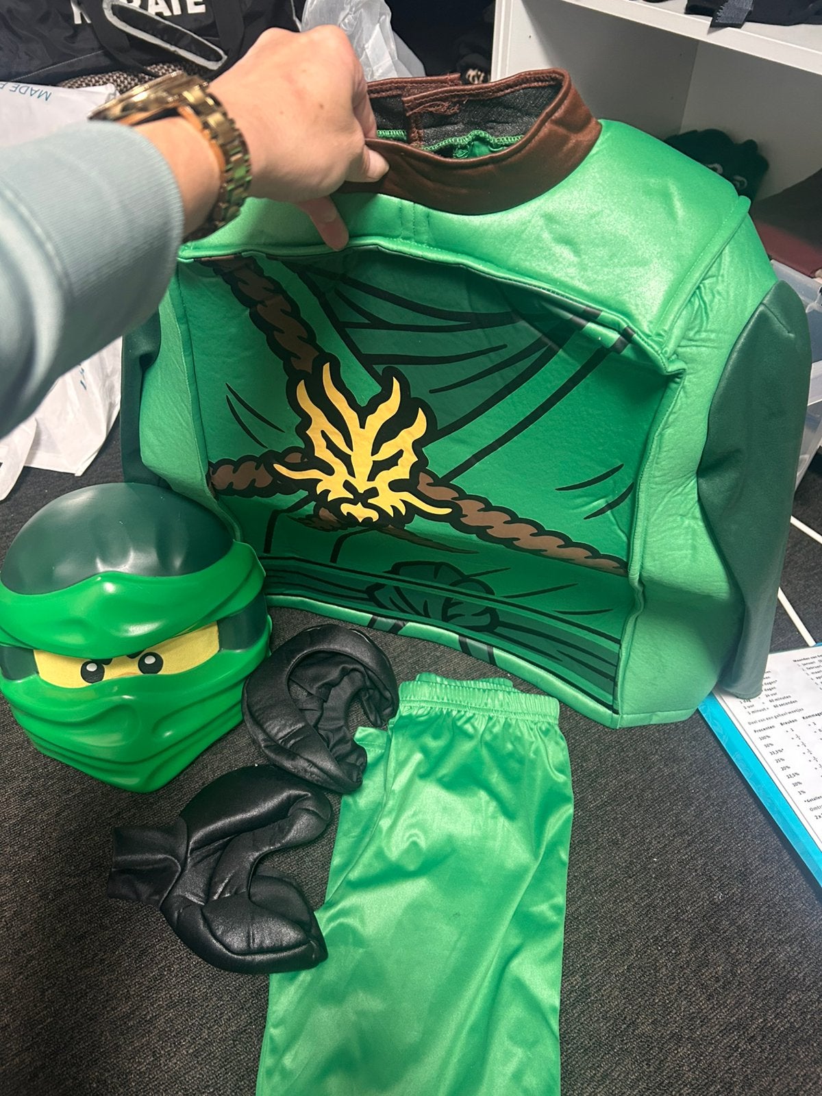 Jongens kleding en ninjago lyod pak en dames broeken ect!, Ophalen of Verzenden, Gebruikt, Maat 140