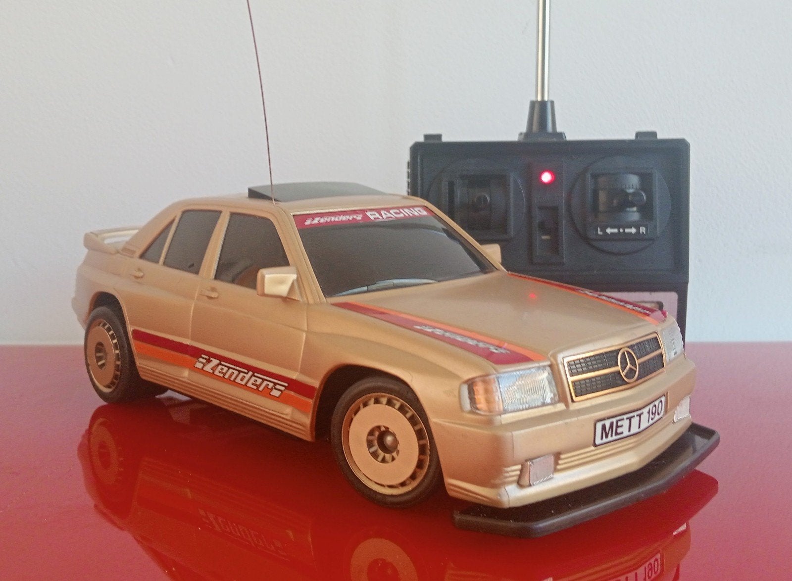 Zeldzame RC vintage Nikko Mercedes 190E, Hobby en Vrije tijd, Modelbouw | Radiografisch | Auto's, Ophalen of Verzenden, Auto onroad