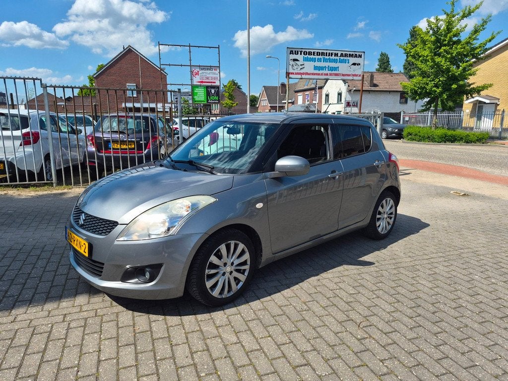 Suzuki Swift 1.2 Exclusive EASSS, Voorwielaandrijving, Gebruikt, 4 cilinders, 400 kg