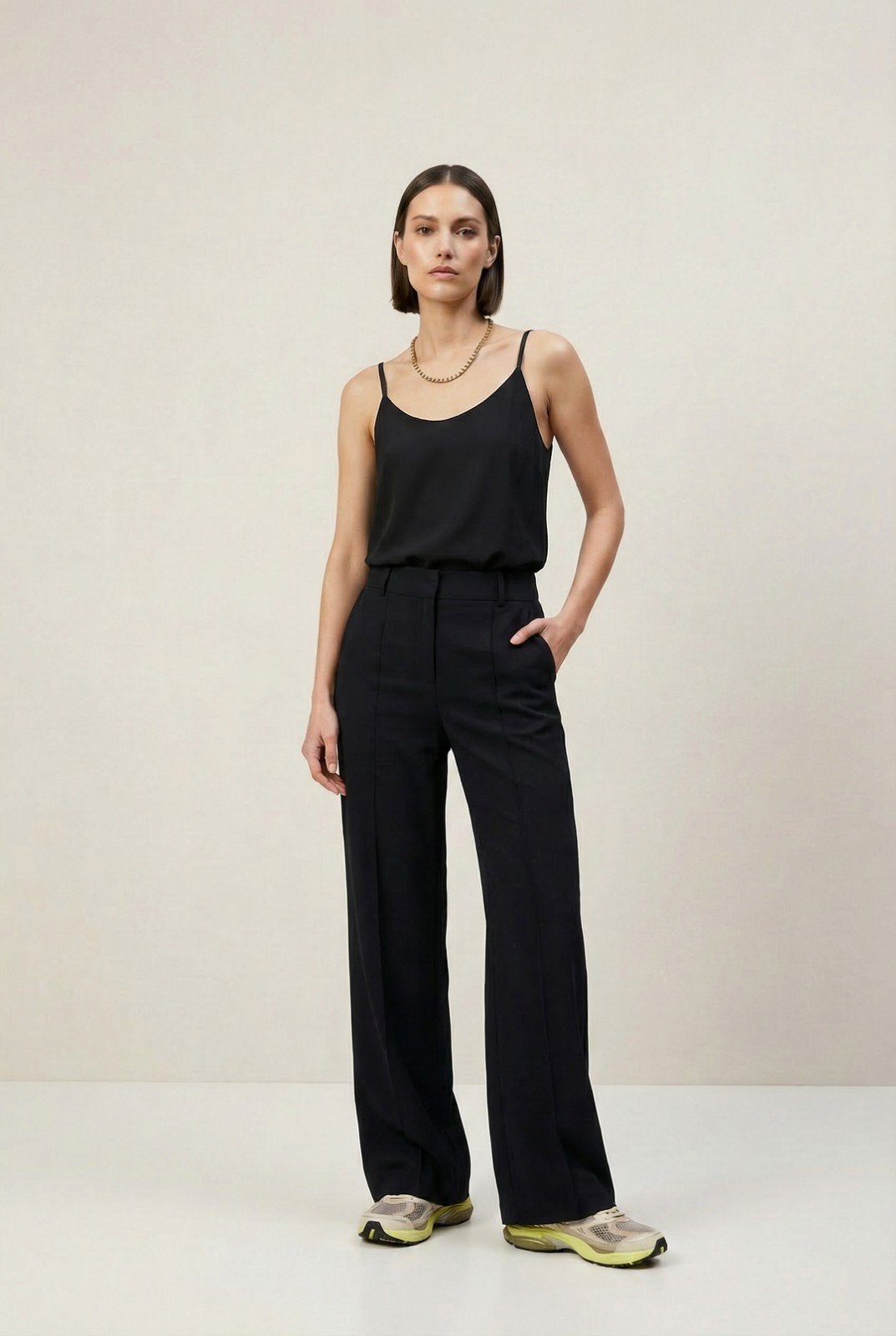 Studio Ruig Toontje top - Zwarte viscose spaghettibandjes, Kleding | Dames, Tops, Zo goed als nieuw, Maat 38/40 (M), Zwart, Zonder mouw