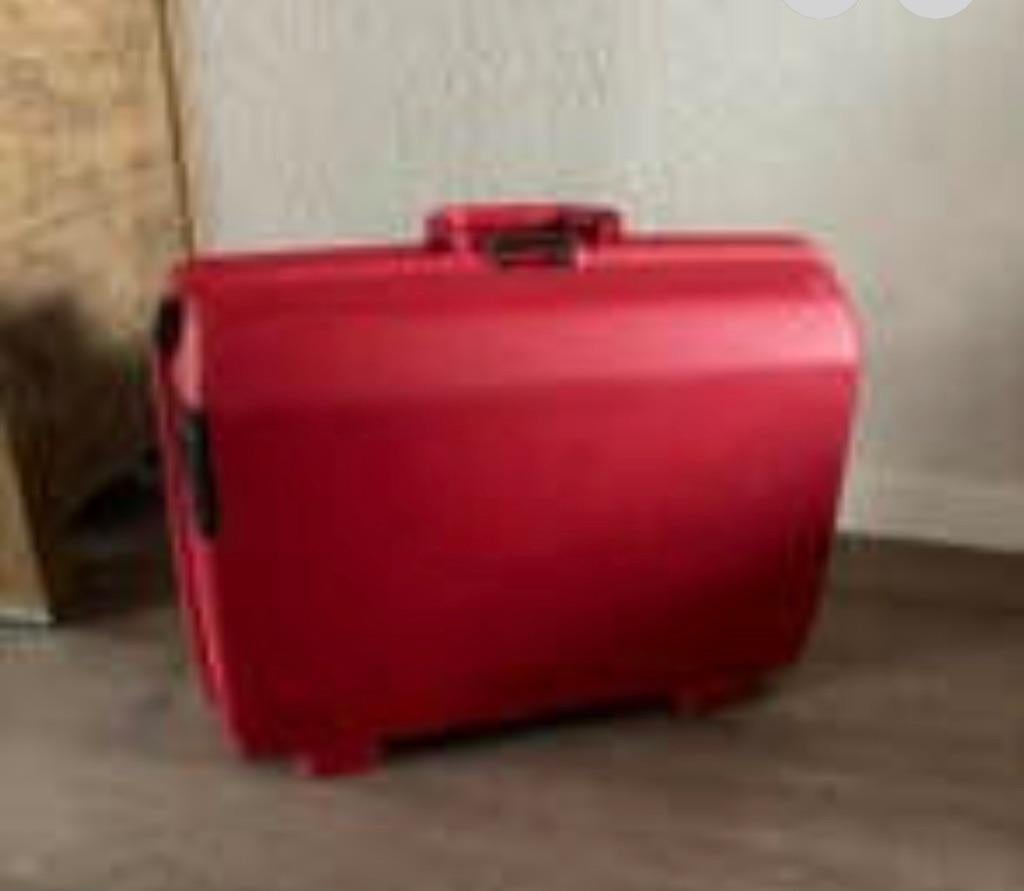 Samdonte koffer rood, Sieraden, Tassen en Uiterlijk, Koffers, Hard kunststof, Zo goed als nieuw, 70 cm of meer, Wieltjes