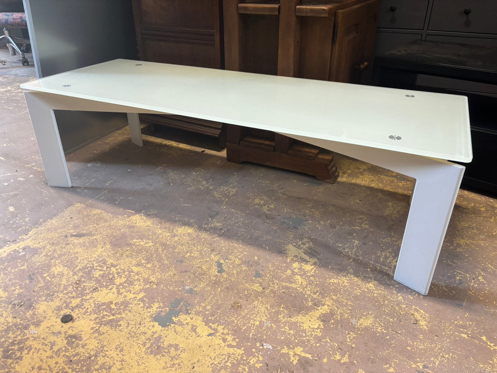 Glazen design salontafel - 140x50x40H, 1025xe, 100 tot 150 cm, Zo goed als nieuw, Re
