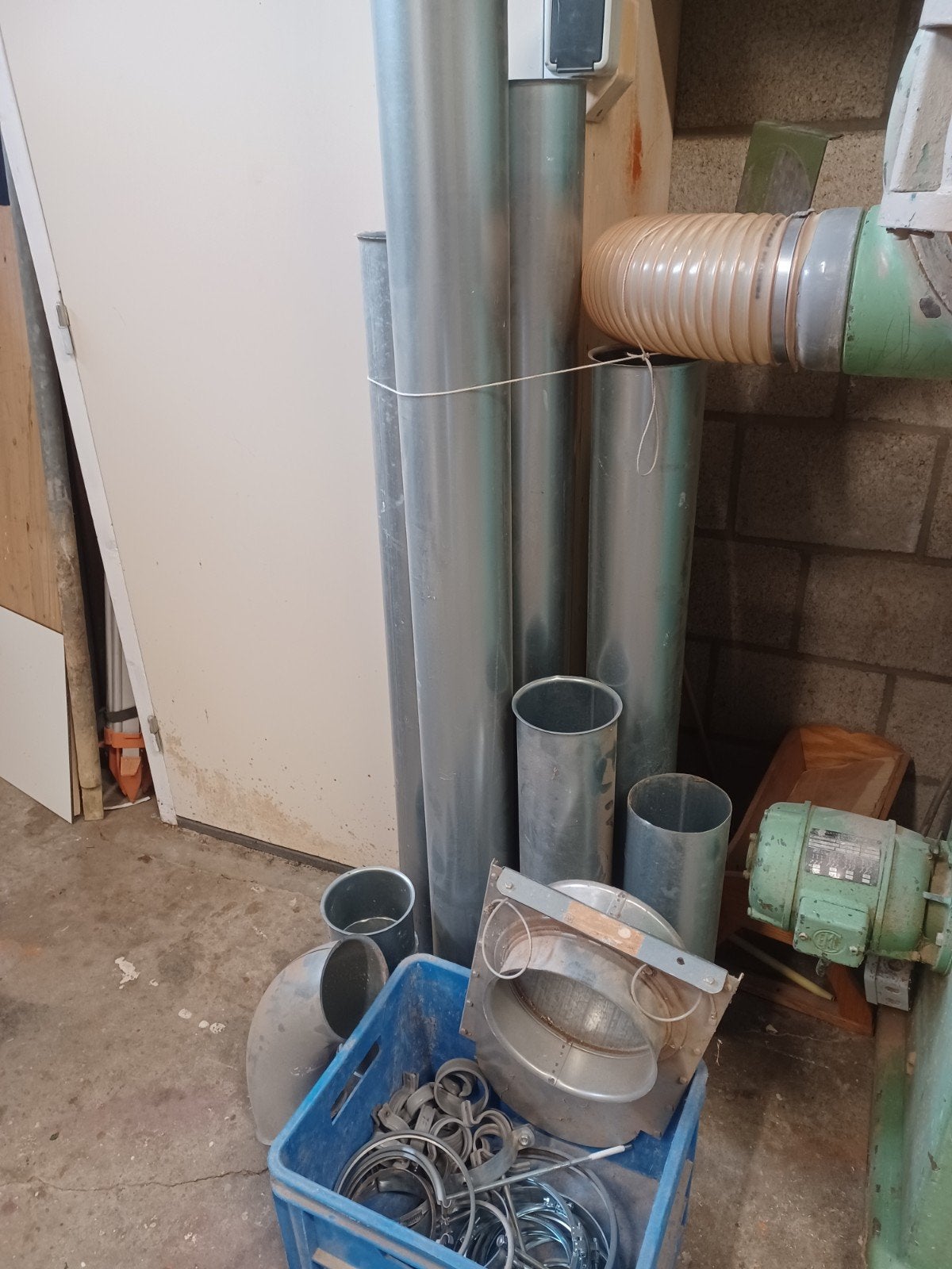 buizen voor houtafzuiging, Doe-het-zelf en Verbouw, Buizen en Afvoer, Ophalen, Overige materialen, Minder dan 2 meter, 80 mm of meer