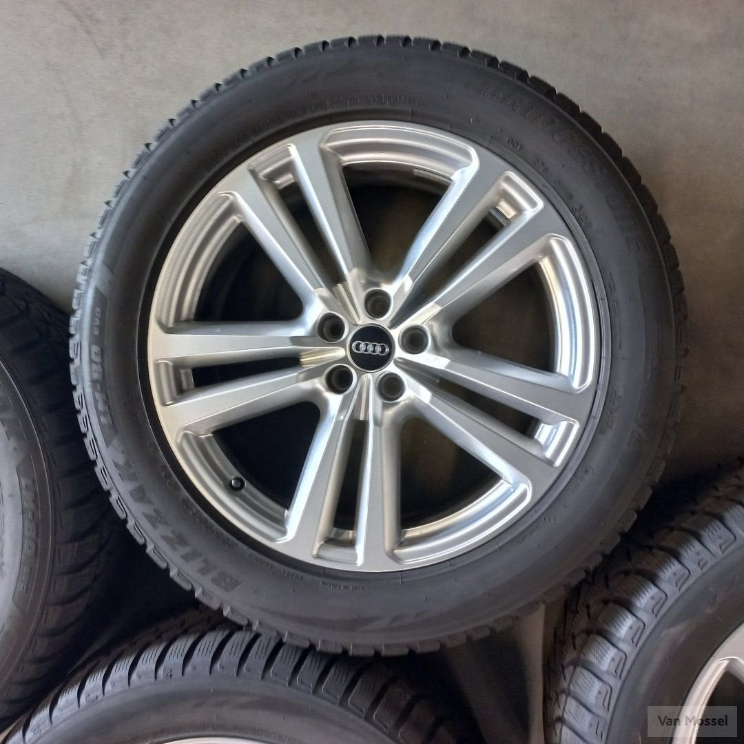 Audi Q7 Bridgestone Blizzak LM-80 EVO 255/50/R20 109H, Auto-onderdelen, Banden en Velgen, Gebruikt, 255 mm, -, -