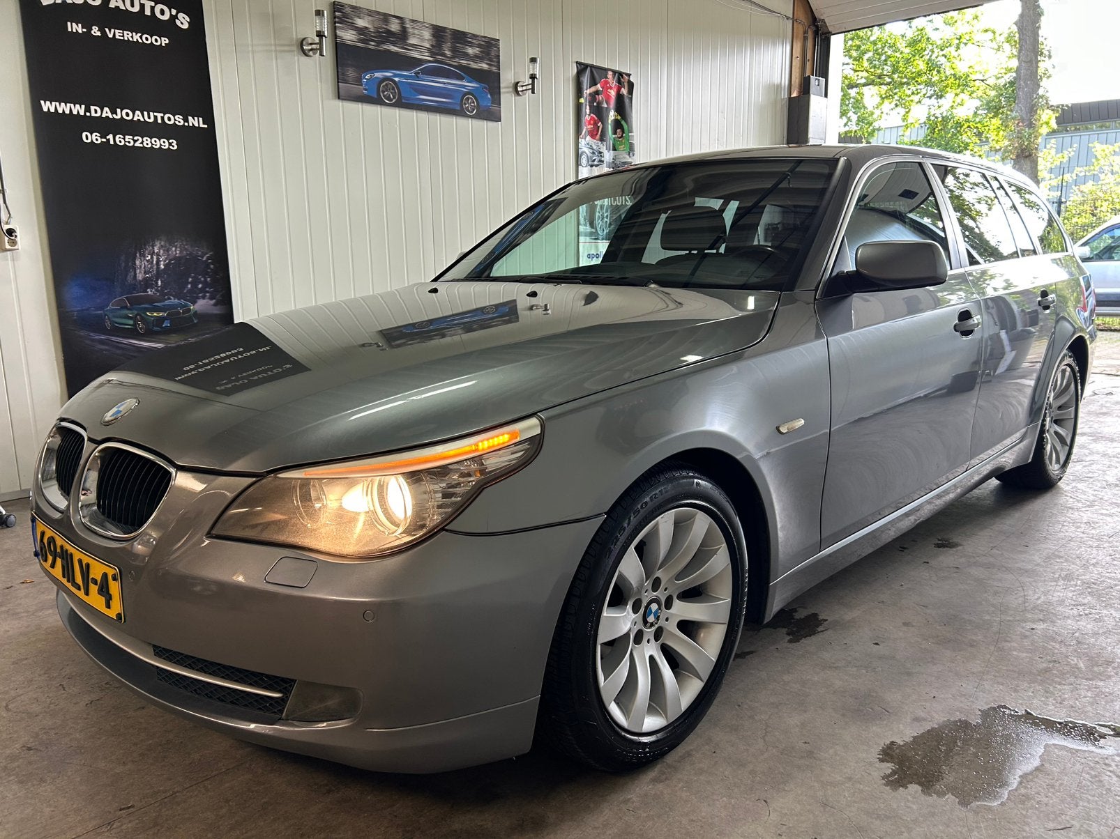 BMW 5-Serie 2.0 D 520 Tour euro5 2009 Grijs apk 5-2027, Auto's, Euro 5, Achterwielaandrijving, 1995 cc, 4 cilinders