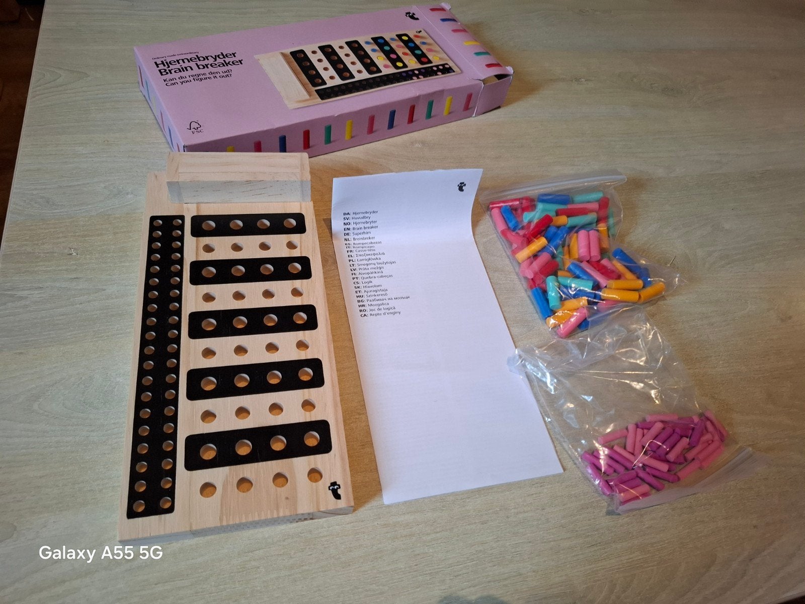 Hjernebreder Brain Breaker - Logica Puzzelspel, Strandgade 71-73, 1401 Kopenhagen, Denemarken, Een of twee spelers, Onbekend, Flying Tiger Copenhagen