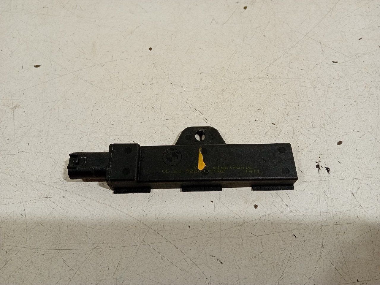 Antenne Mini Countryman, Ophalen of Verzenden, Van der Ven Autorecycling B.V., Onderdelen@venauto.nl, Ettenseweg 76, 4706 PB Roosendaal, The Netherlands