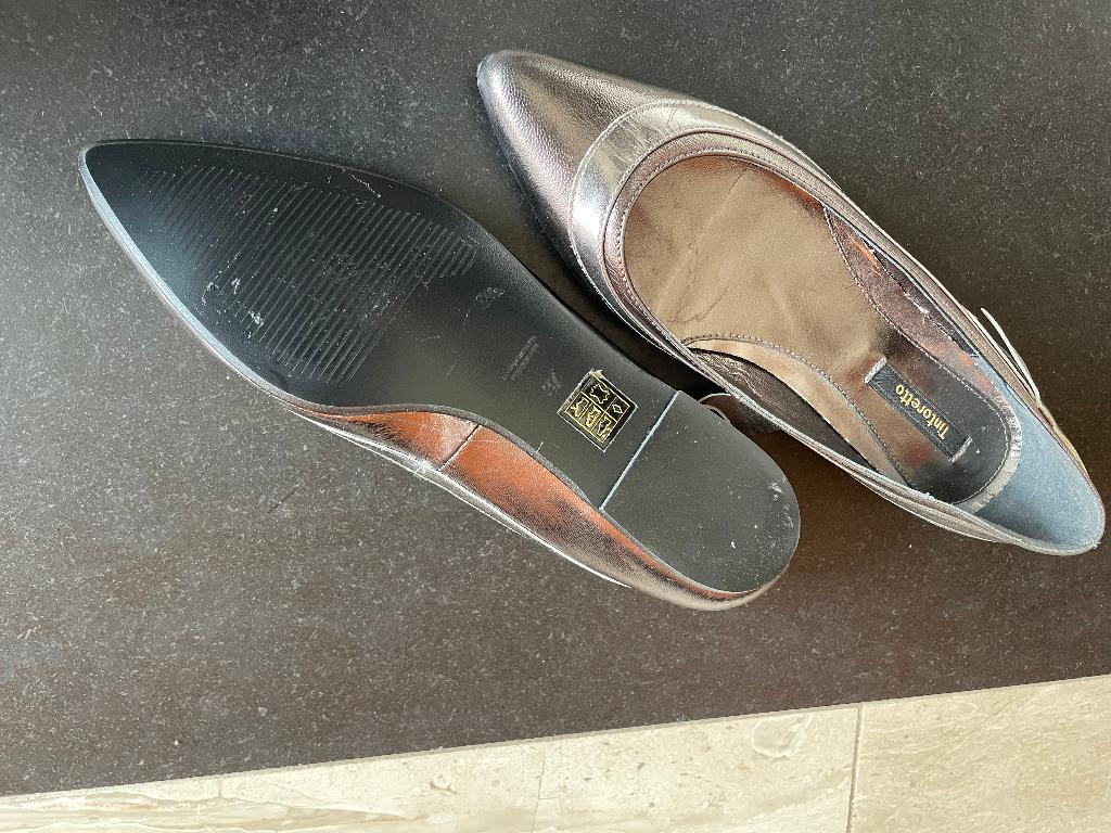 Tintoretto: NIEUWE leuke flatjes/ballerina's maat 37, Kleding | Dames, Overige kleuren, Verzenden, Instappers, Nieuw