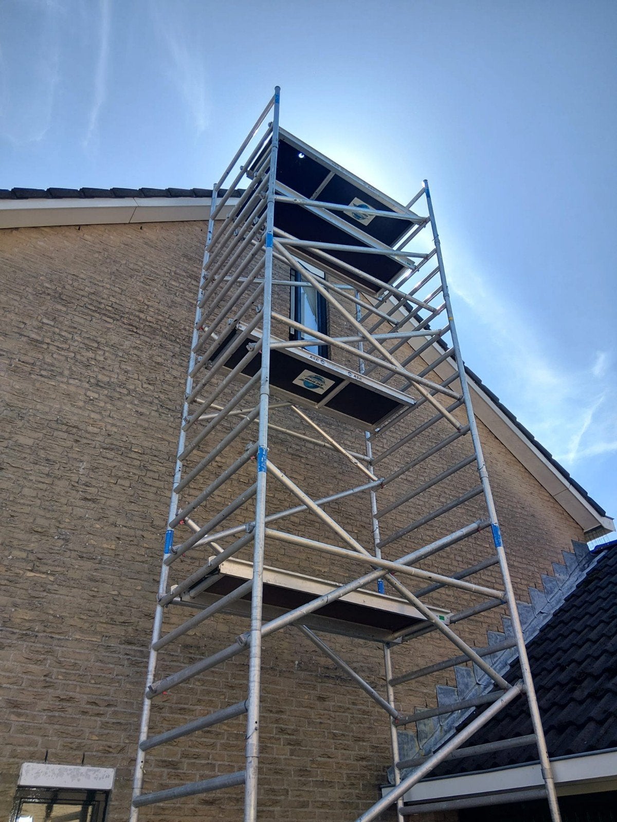Complete aluminium ASC rolsteiger met aanhanger., Ophalen, Gebruikt, Rolsteiger of Kamersteiger, 5 meter of hoger