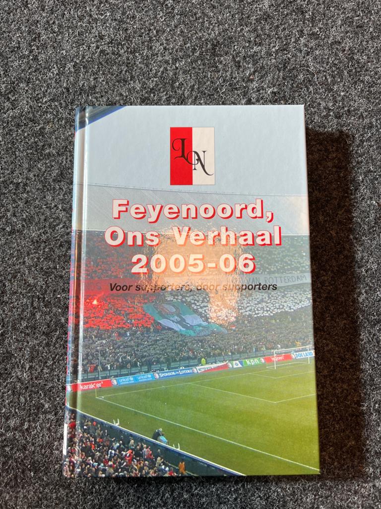 Feyenoord, Ons Verhaal 2005-06 - Voor supporters, door suppo, Boeken, Ophalen of Verzenden, Zo goed als nieuw, Balsport
