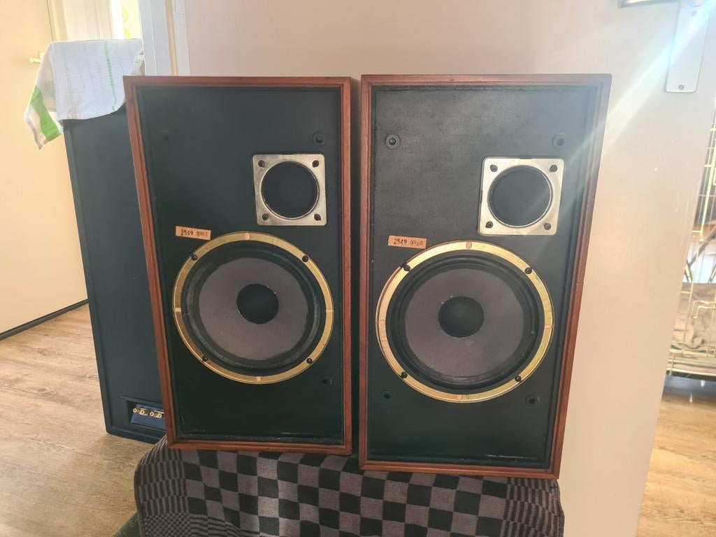 Wharfdale Linton 2, Zo goed als nieuw, 120 watt of meer, Front, Rear of Stereo speakers, Ophalen
