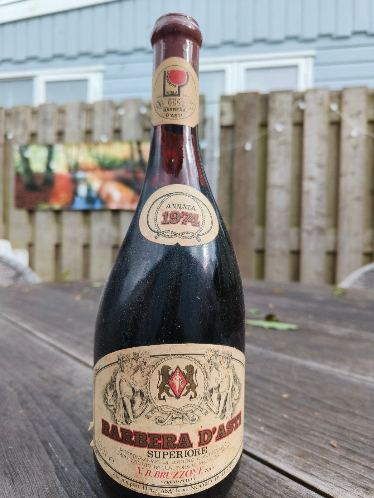 Barbera D'asti Superiore 1974 no 068217, Ophalen of Verzenden, Italië, Rode wijn