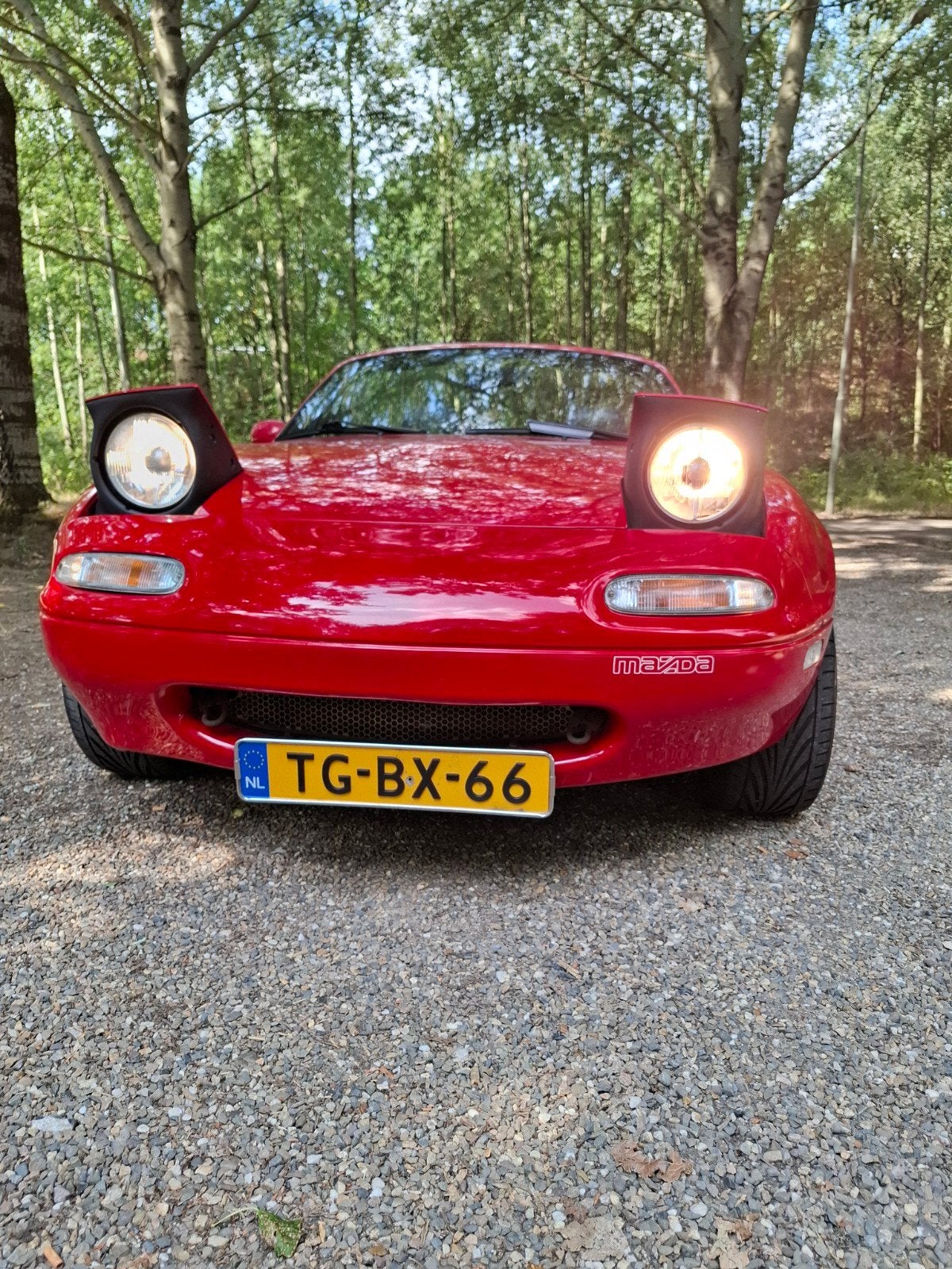 Mazda MX-5 1.6 U9 1991 Rood, Achterwielaandrijving, Zwart, 4 cilinders, Cabriolet