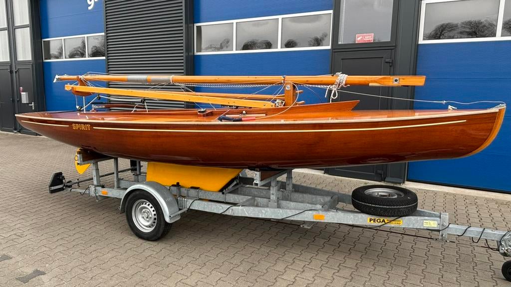 16m2 wedstrijd boot, Watersport en Boten, Open zeilboten, 6 meter of meer, Overige typen, Ophalen of Verzenden, Zo goed als nieuw
