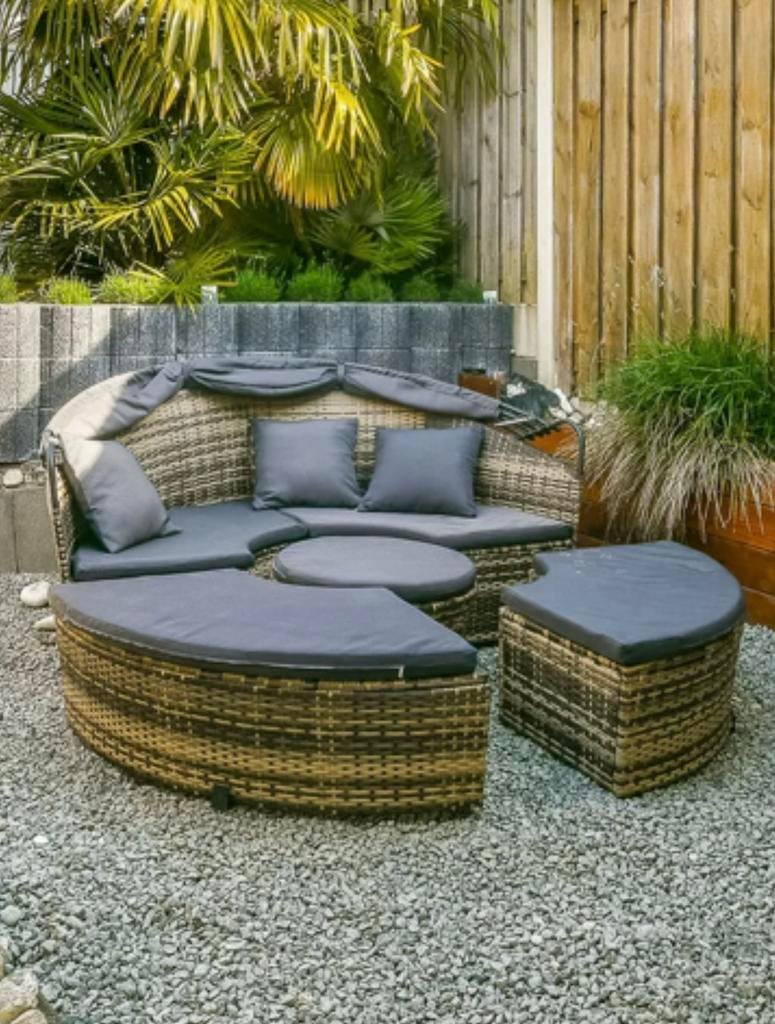 Luxe wicker zonne-eiland / loungeset met zonnedak te koop, Tuin en Terras, Tuinsets en Loungesets, Ophalen, Zo goed als nieuw