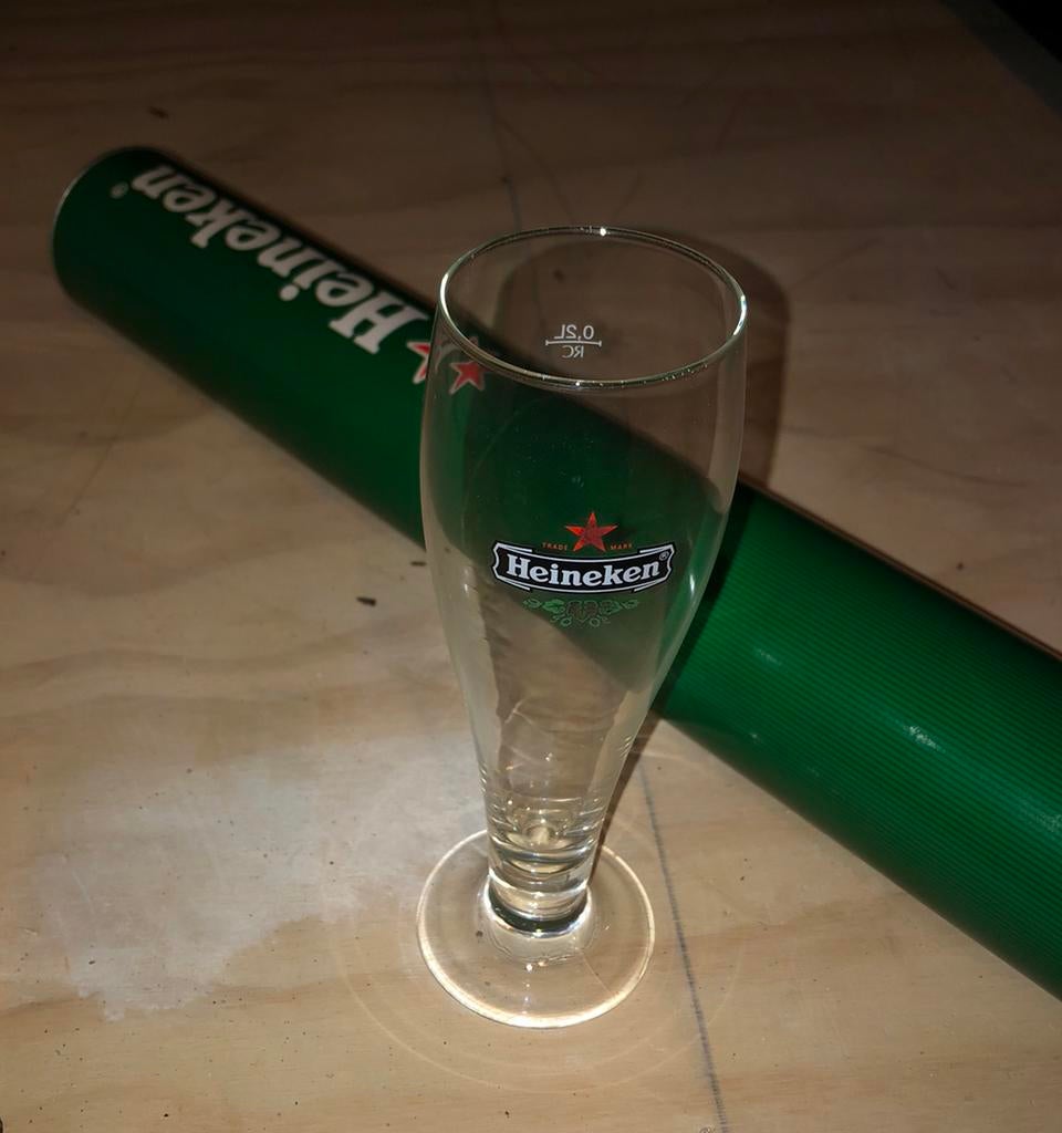 Heineken glazen op voet (Heineken verpakking, per 3st), Ophalen, Nieuw, Glas of Glazen, Heineken