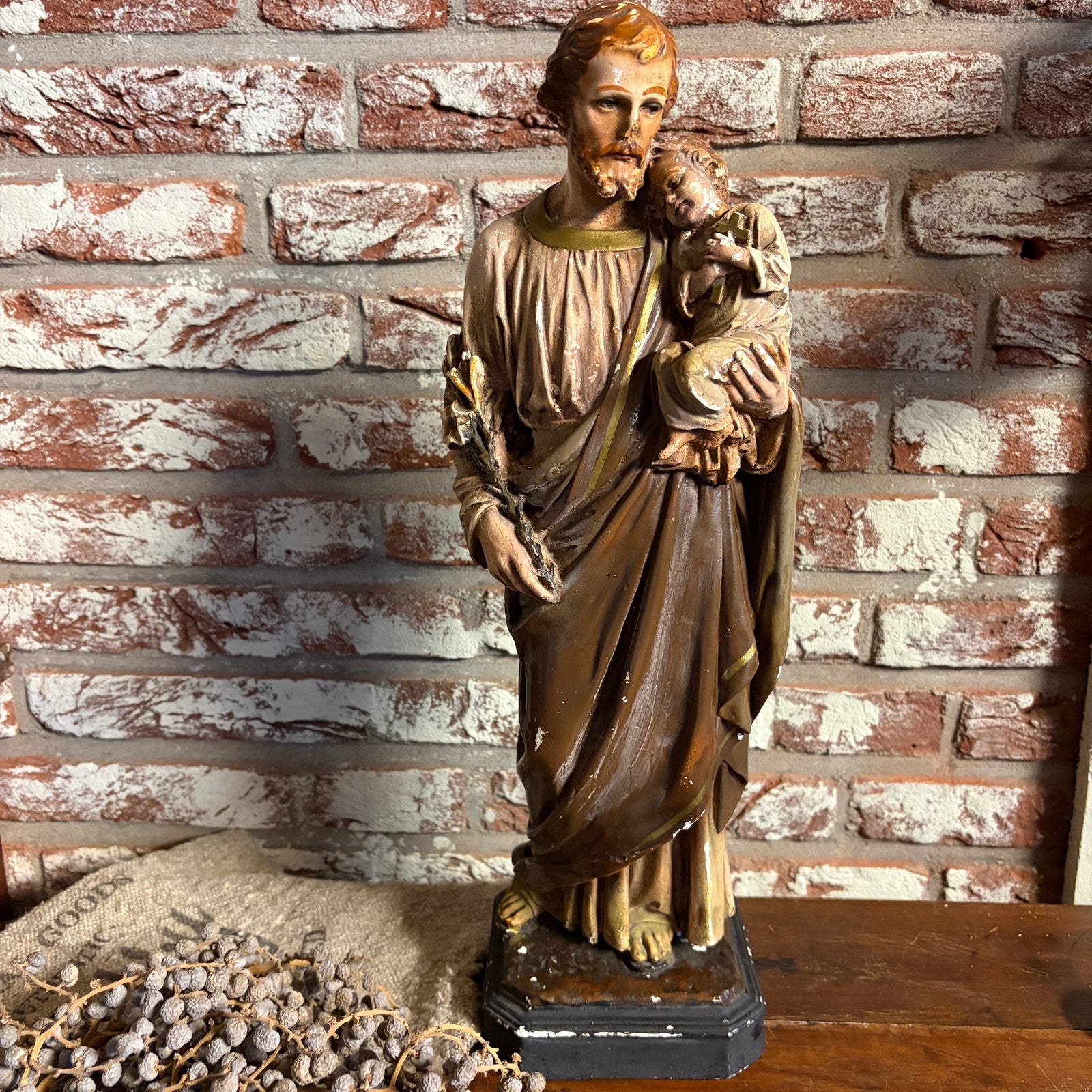 Oud beeld Jozef met kindje Jezus 42cm Religieuze - brocante, Ophalen of Verzenden