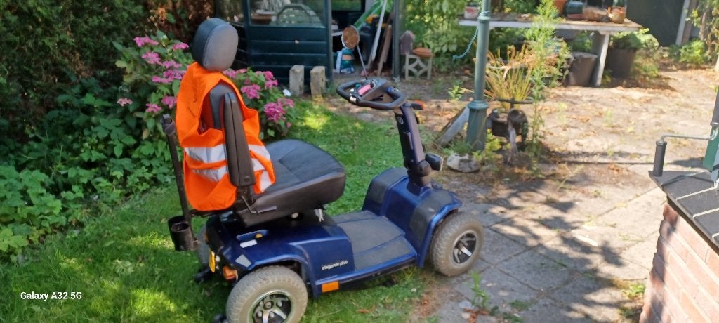 Scootmobiel, Gebruikt, 26 t/m 35 km, 11 t/m 15 km/u, Ophalen
