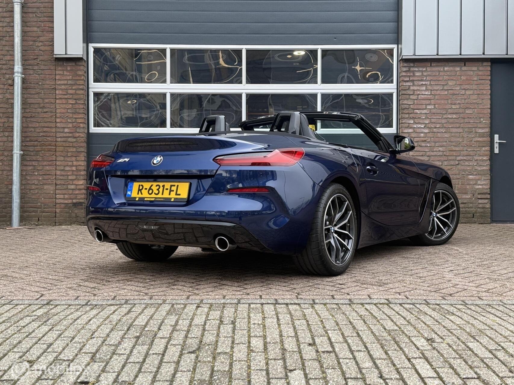 BMW Z4 Roadster sDrive20i High Executive Kuipstoelen Navi Ca, Automaat, 1998 cc, Achterwielaandrijving, 4 cilinders