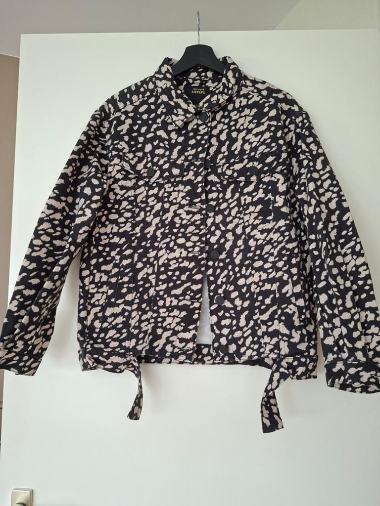 Jasje met print, Nieuw, Ophalen of Verzenden, Maat 36 (S), Overige kleuren