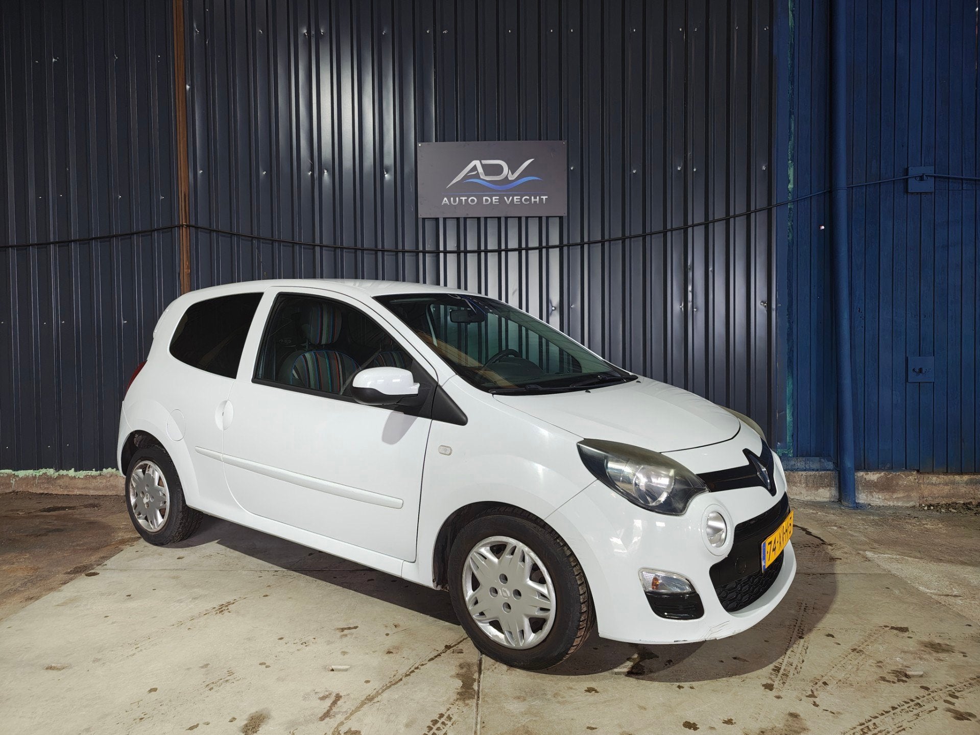 Renault Twingo 1.2 16V Collection 1E EIGENAAR - NIEUWE DISTR, Auto's, Voorwielaandrijving, Twingo, Gebruikt, 4 cilinders
