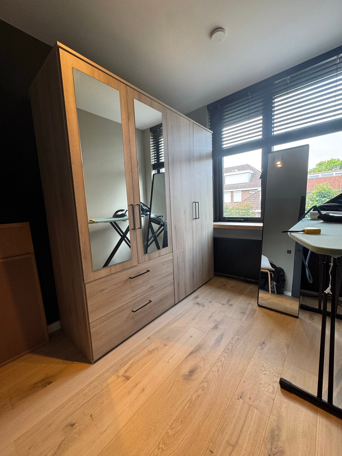 Degelijke bruine kledingkast, Huis en Inrichting, Kasten | Kledingkasten, Ophalen, Gebruikt, 200 cm of meer, 150 tot 200 cm