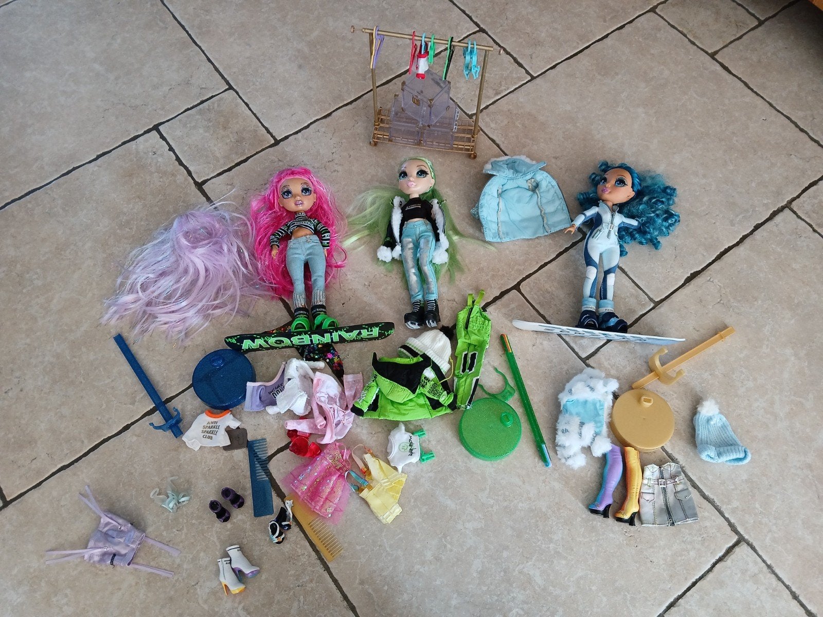 Rainbow High poppen met accessoires en kleding, Kinderen en Baby's, Ophalen of Verzenden, Zo goed als nieuw, Overige typen