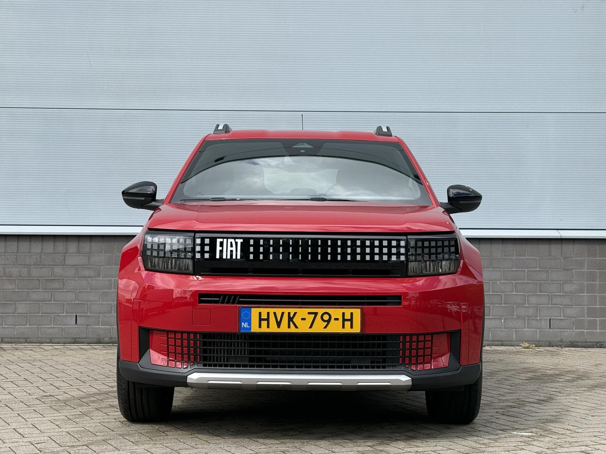Fiat Grande Panda Hybrid 100 pk Automaat Icon | Style Pack |, Auto's, Dealer onderhouden, Euro 6, Origineel Nederlands, Grijs
