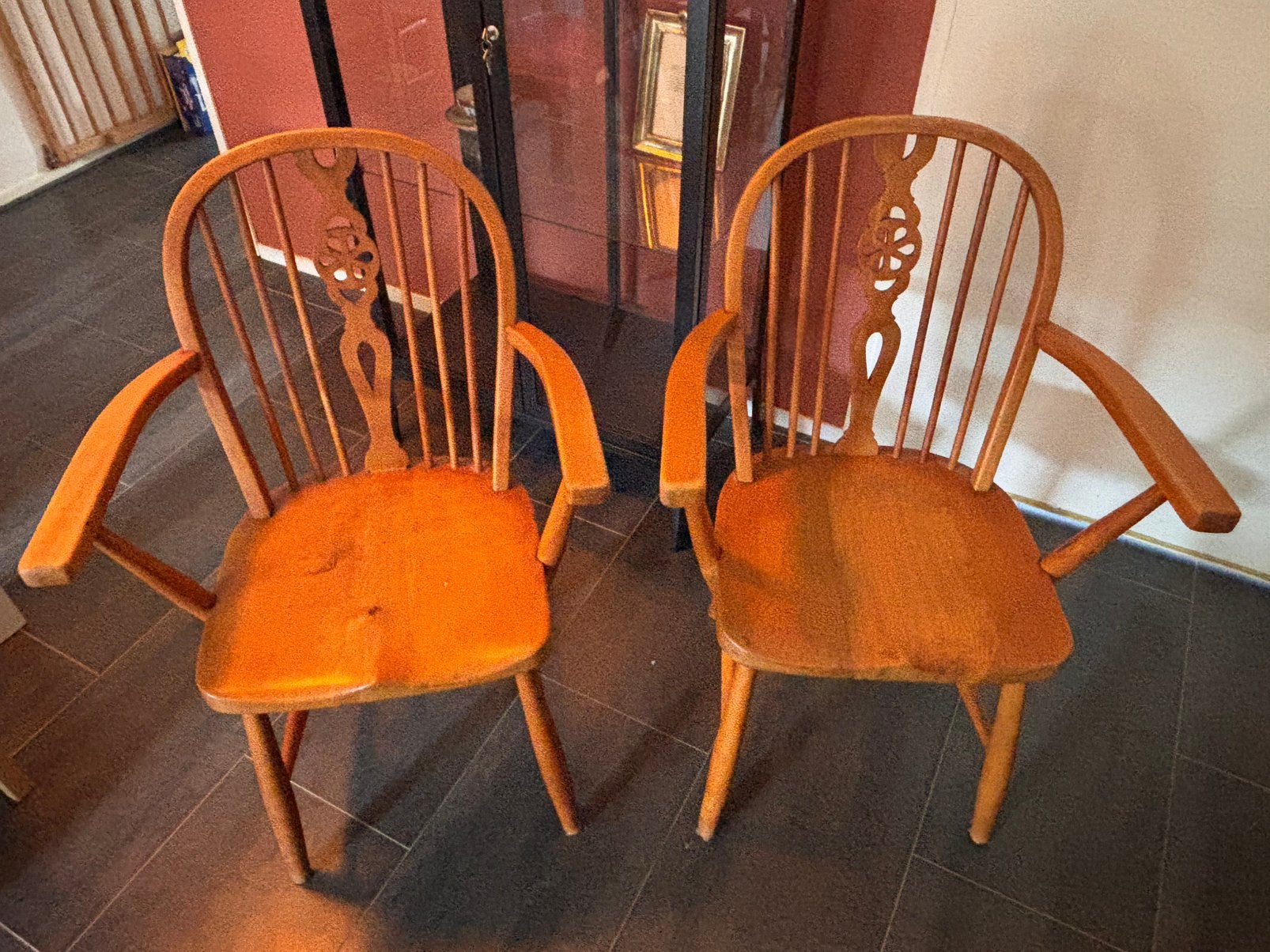 Vintage windsor stoelen, 4 st., Huis en Inrichting, Stoelen, Bruin, Ophalen of Verzenden, Zo goed als nieuw, Vier