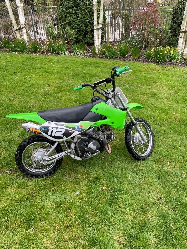 Kawasaki 110cc 4 tact minibike, Motoren, Motoren | Kawasaki, Particulier, Crossmotor, 11 kW of minder, 110 cc