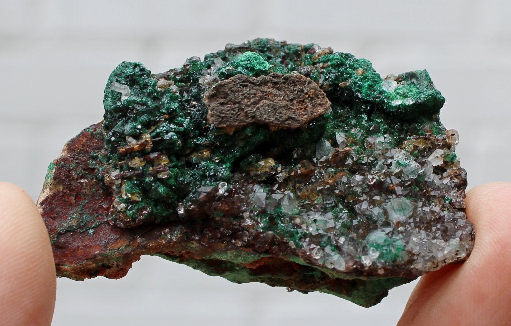 MALACHIET en KWARTS uit KOLWEZI in CONGO, Ophalen of Verzenden, Mineraal