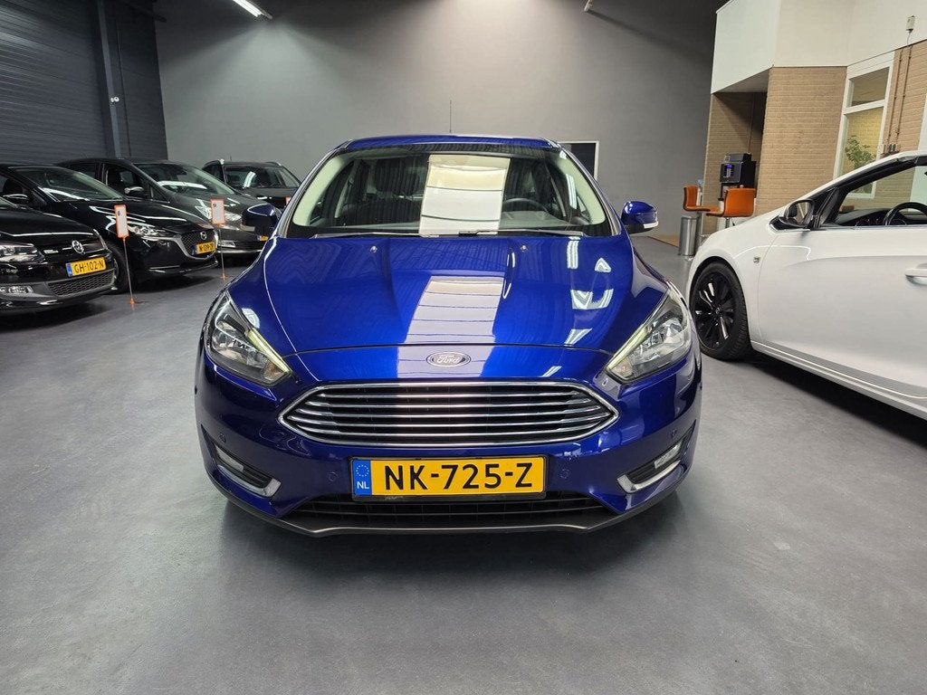 Ford Focus 1.5 Titanium CAMERA AUTOPARK CARPLAY NAP NL AUTO, 4 cilinders, 150 pk, Origineel Nederlands, Bedrijf