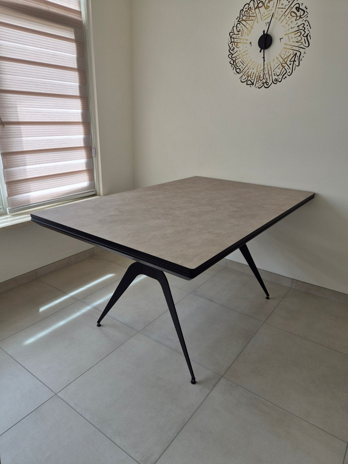 Eettafel Luvina Metrix 160x100 zo goed als nieuw, Ophalen, 100 tot 150 cm, Overige materialen, Zo goed als nieuw