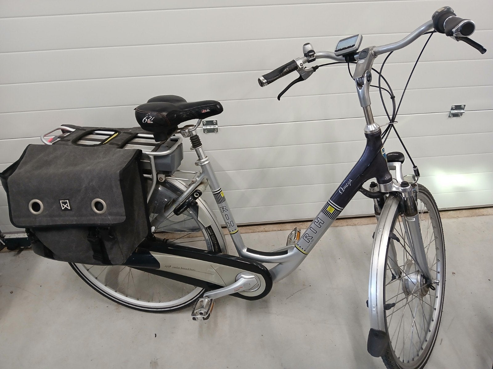 Rih Omega met dubbele fietstas, Fietsen en Brommers, Elektrische fietsen, Gebruikt, 47 tot 51 cm, RIH, Ophalen