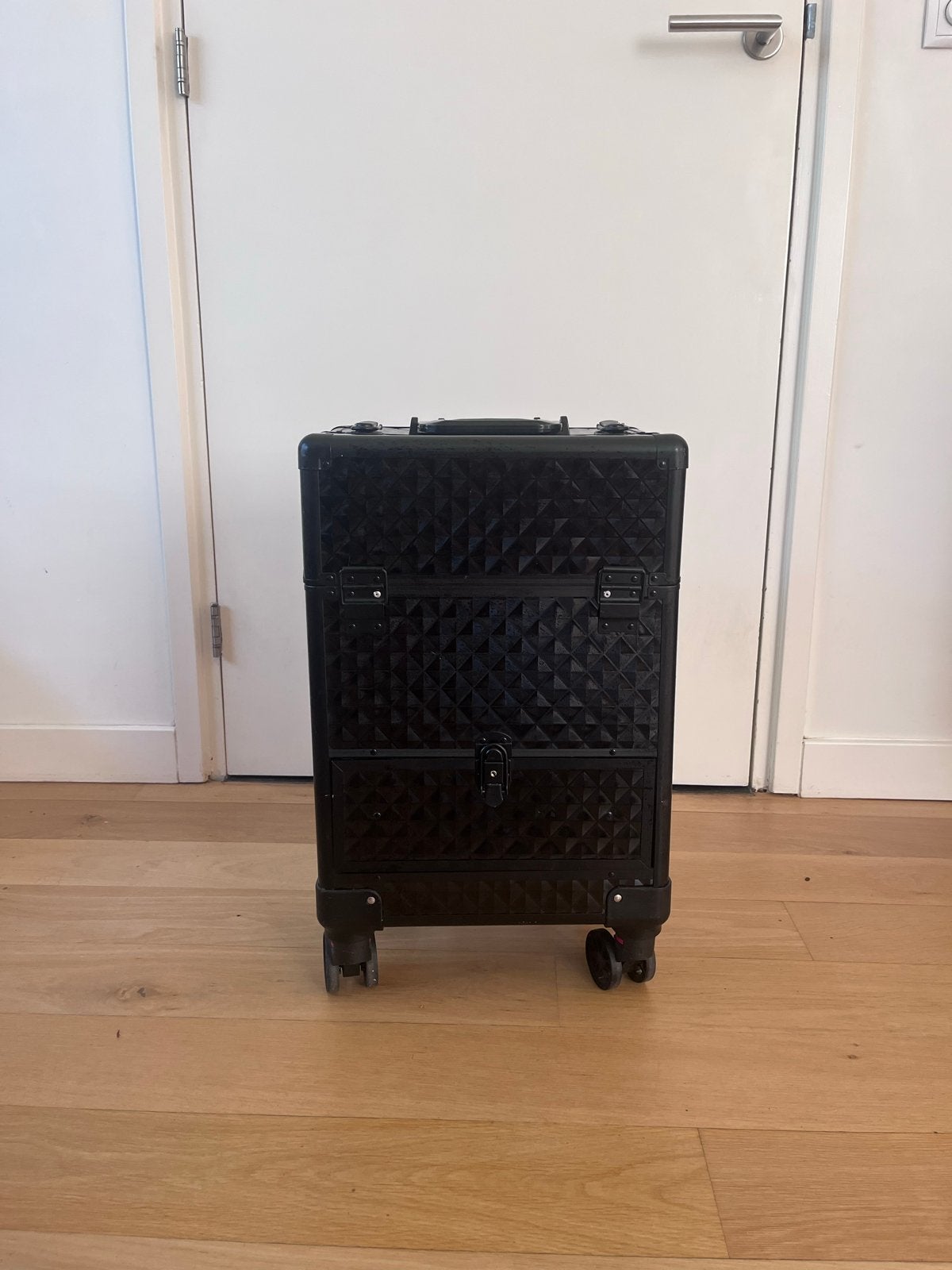 Zwarte Beauty Case / Nagel Koffer op Wieltjes, Ophalen of Verzenden, Gebruikt, Zwart, Hardcase