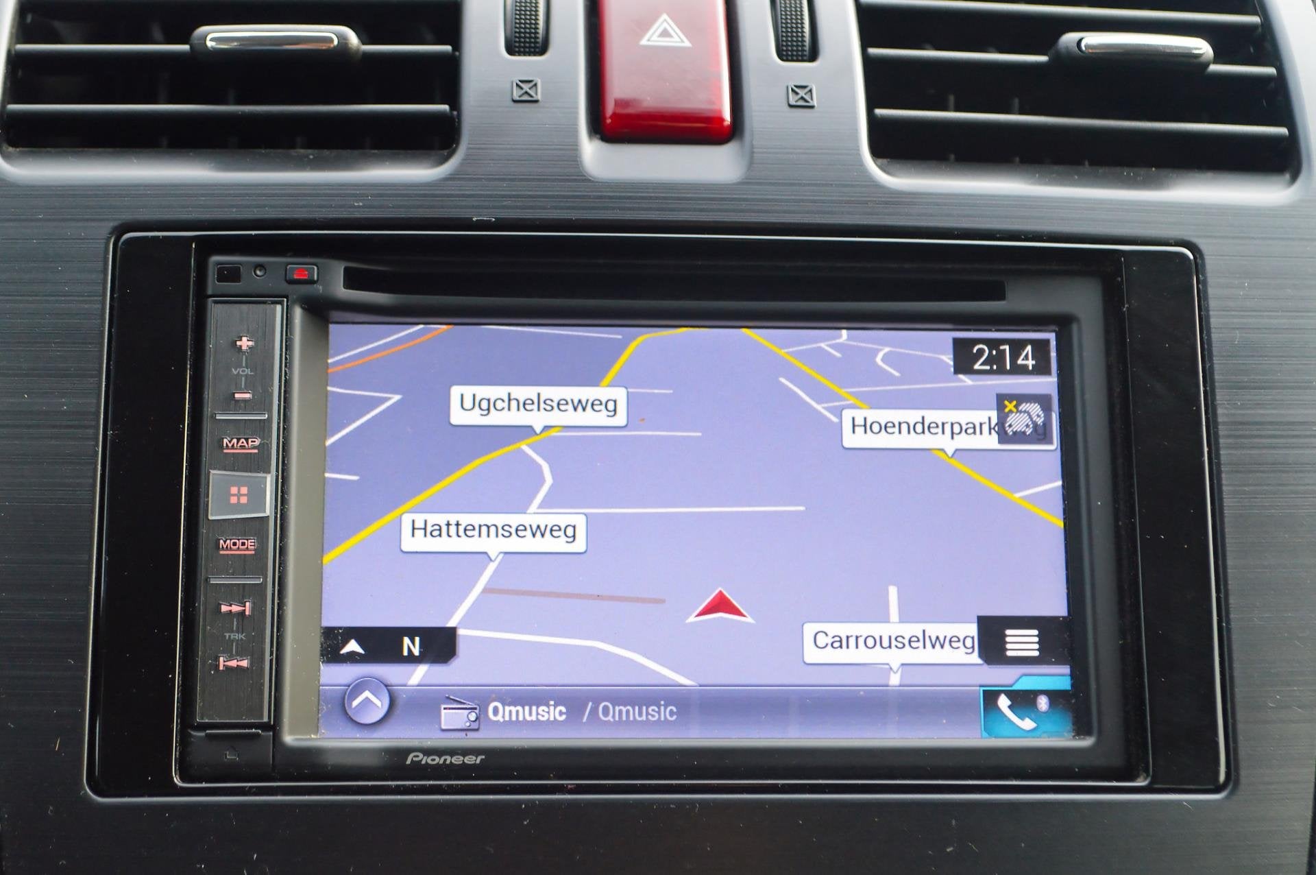 Subaru XV 2.0i Luxury AWD | Stoelverwarming voor | Trekhaak, Auto's, Automatische klimaatregeling, Euro 5, Zwart, 4 cilinders