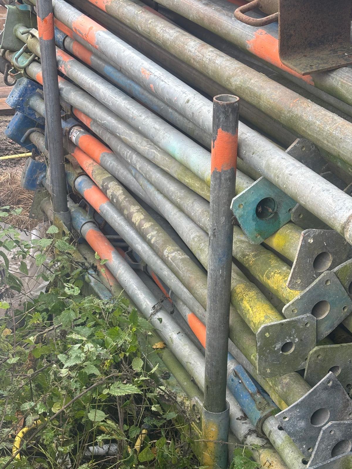 Bouwstempels/schroefstempels, Ophalen, Gebruikt, Overige typen, 2 tot 5 meter