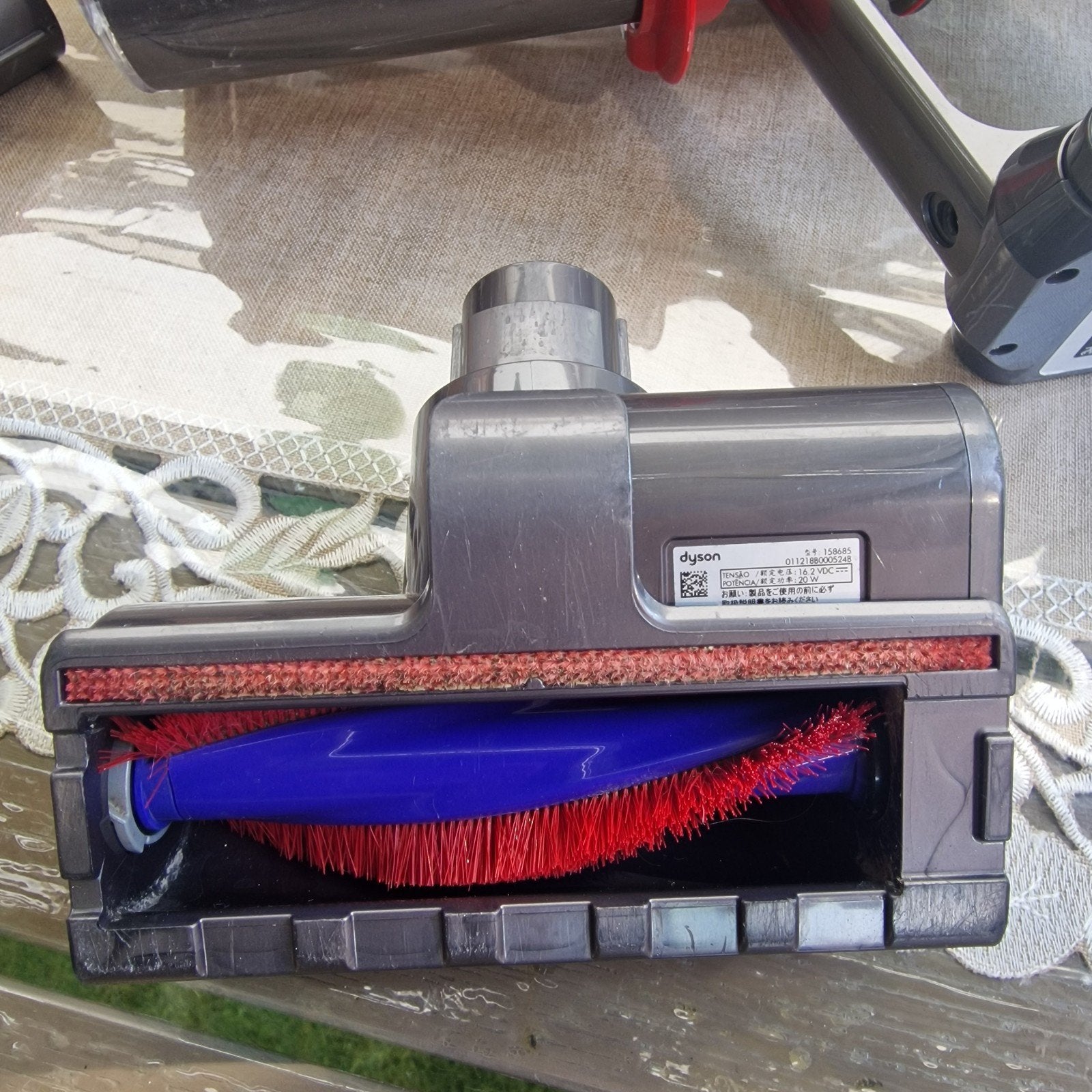 Dyson V10 Stofzuiger - Krachtige Draadloze Steelstofzuiger, Witgoed en Apparatuur, Stofzuigers, Ophalen