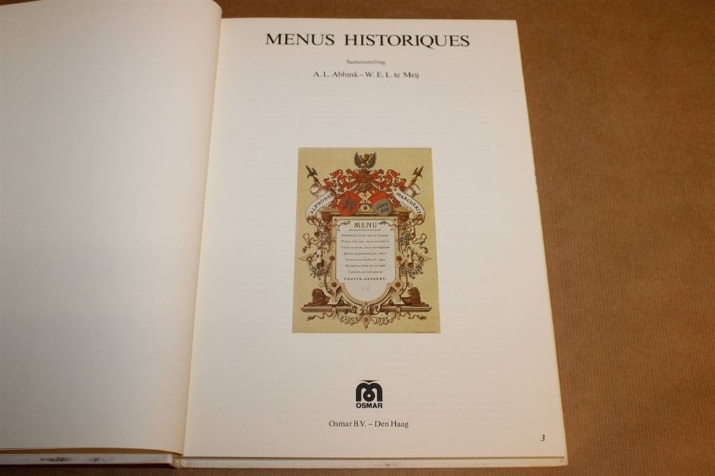 Menus Historiques — Overzicht Menukaarten Europa 1850-1977, Ophalen of Verzenden, Gelezen, Europa