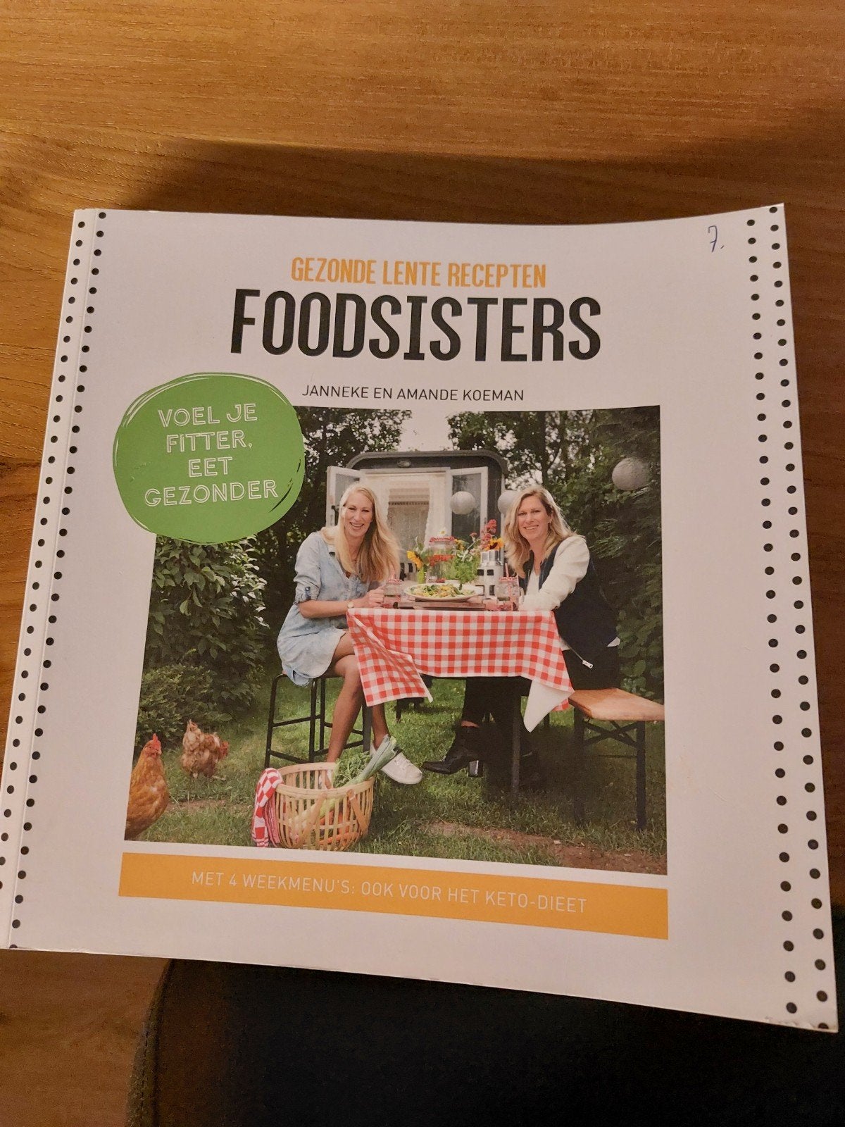FoodSisters kookboeken - Gezond en lekker eten, Janneke en Amande Koeman, Gezond koken, Zo goed als nieuw, Overige gebieden