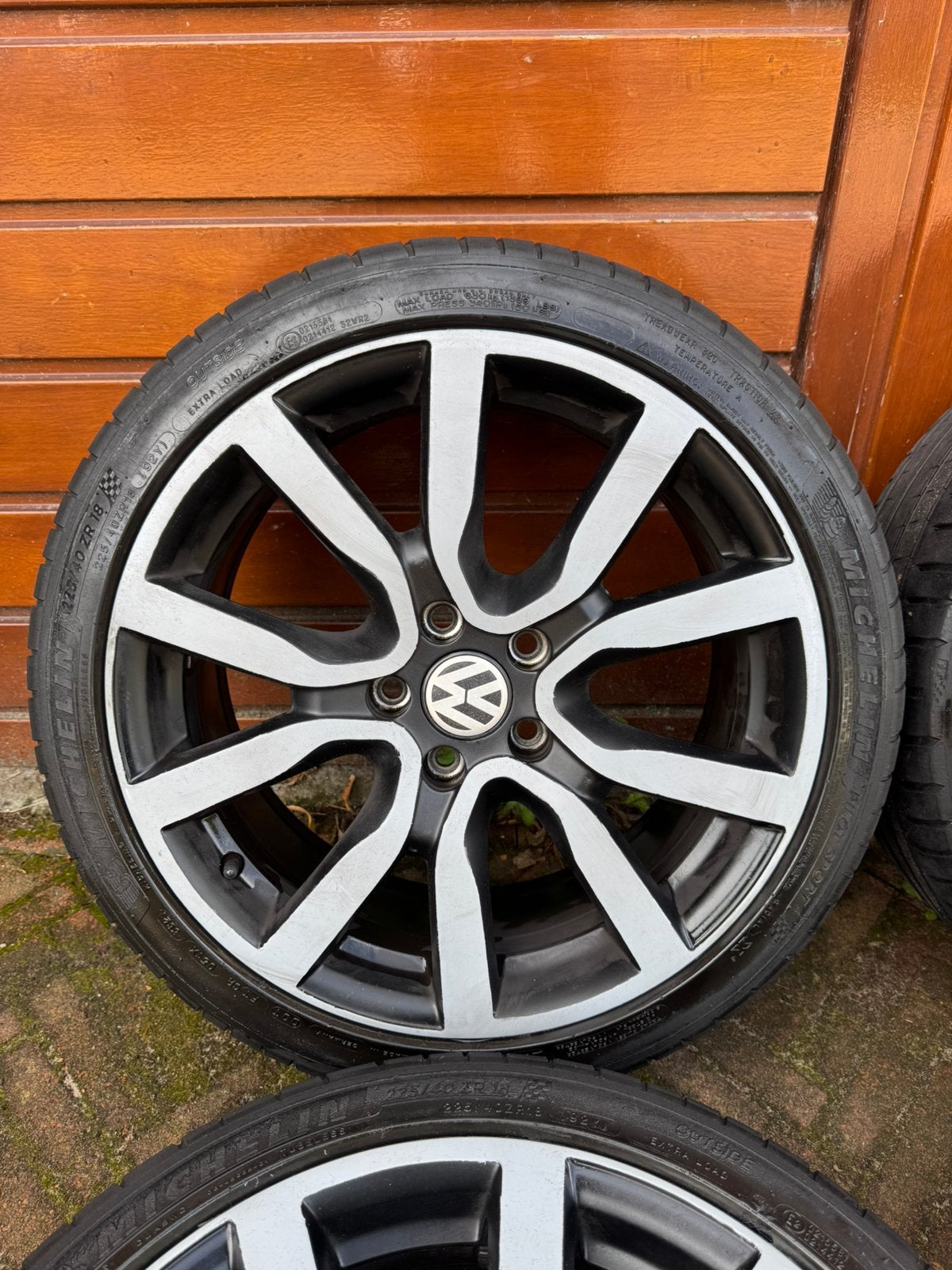 Originele Volkswagen Serron velgen 18 inch., Auto-onderdelen, Banden en Velgen, Ophalen, 18 inch, Banden en Velgen, Zomerbanden