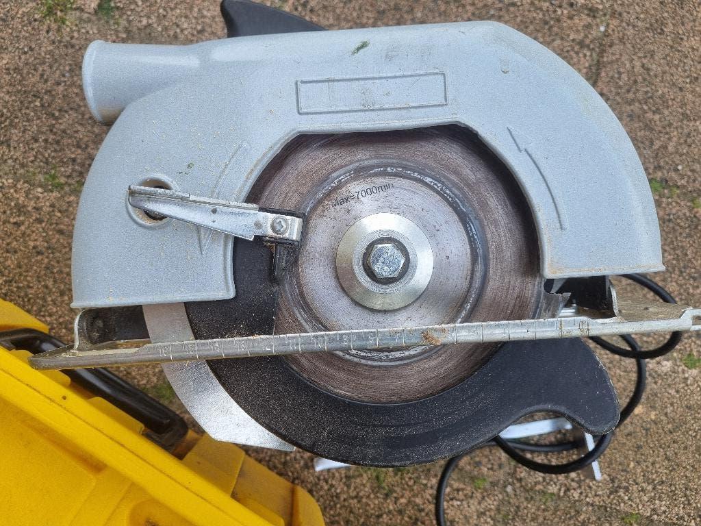 elektrische zaagmachine, Doe-het-zelf en Verbouw, Gereedschap | Zaagmachines, Ophalen, Gebruikt, Cirkelzaag, 600 tot 1200 watt