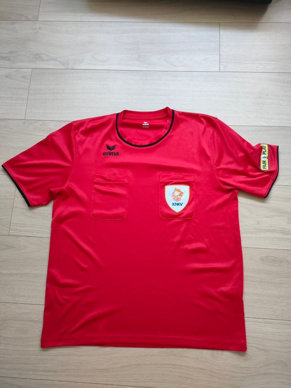 Erima scheidsrechter shirt rood maat L, Ophalen of Verzenden, Zo goed als nieuw, Shirt