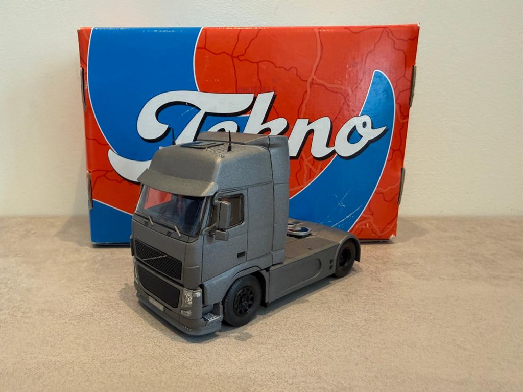 Volvo fh 12 exstreme  tekno, Ophalen of Verzenden, Zo goed als nieuw, Bus of Vrachtwagen, Tekno