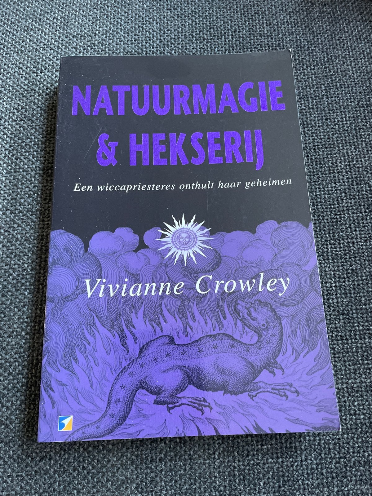 Natuurmagie & Hekserij - Vivianne Crowley, Boeken, Ophalen of Verzenden, Gelezen, Spiritualiteit algemeen, Achtergrond en Informatie