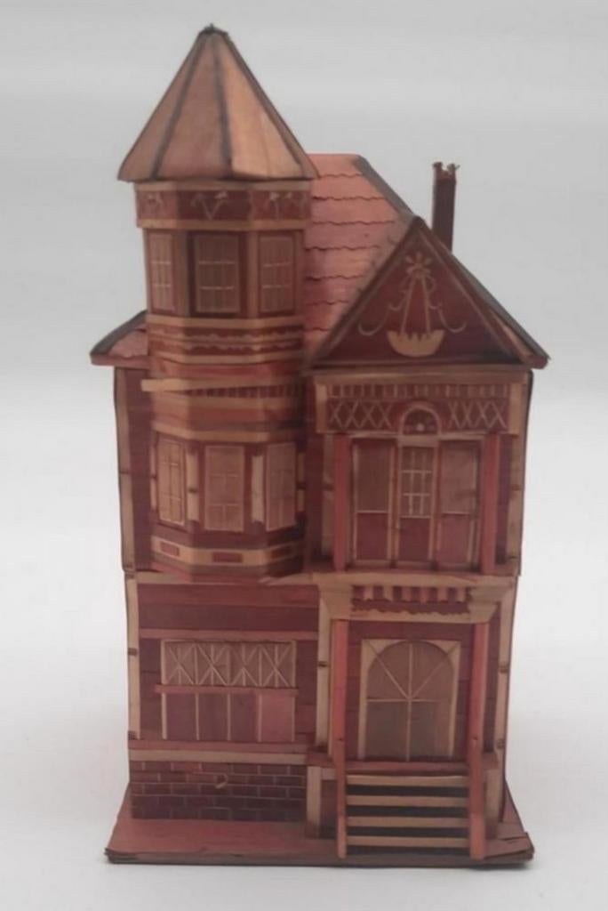 Vintage Victoriaans Huis Juwelendoos van Balsa hout en stro, Antiek en Kunst, Curiosa en Brocante, Ophalen of Verzenden